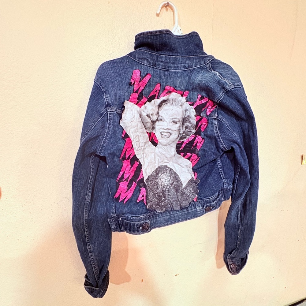 Marilyn Monroe Denim Jacket with Graphic Print - Picture 3 of 4